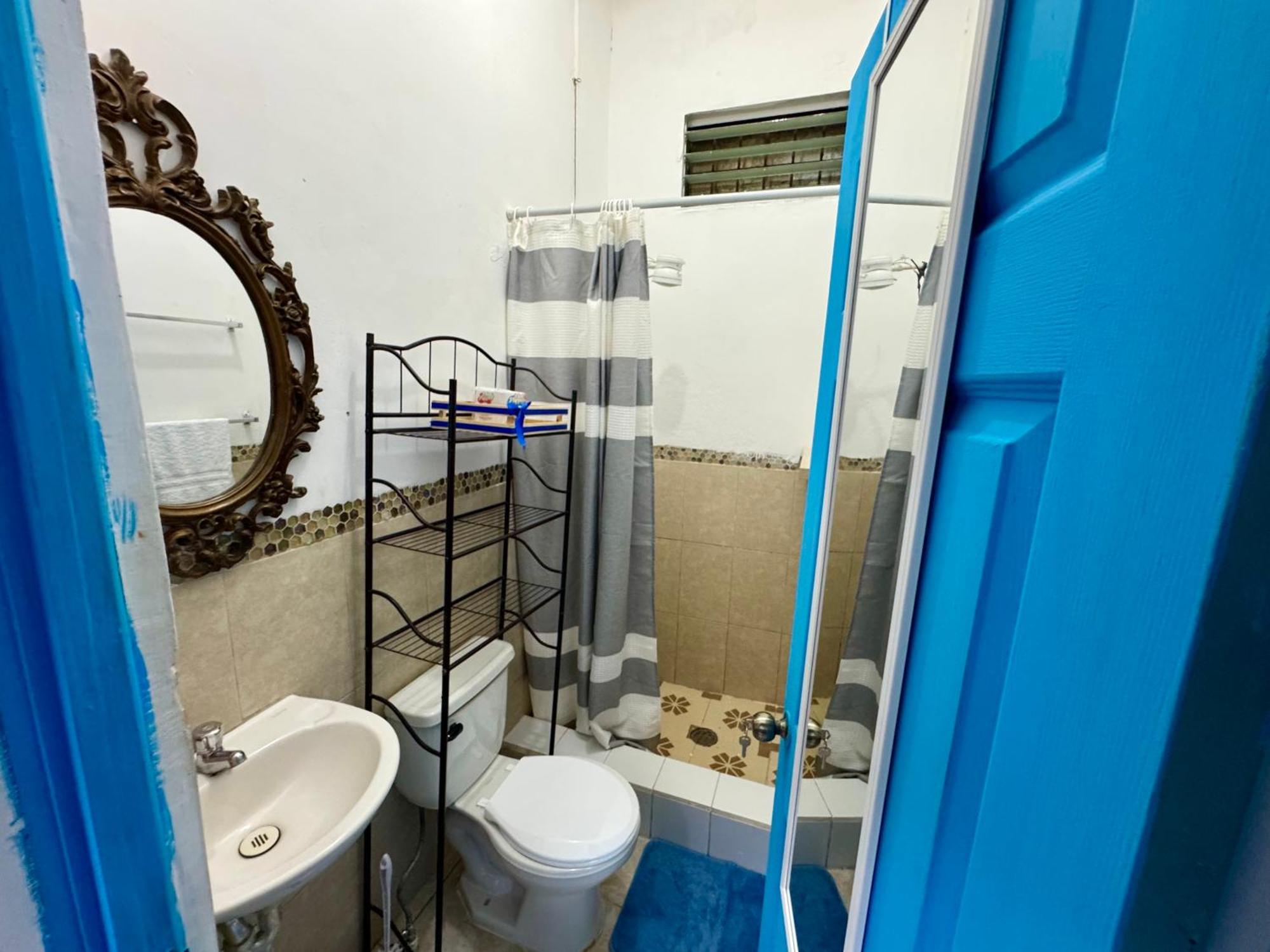 Hostal Inn 1 Flores Dış mekan fotoğraf